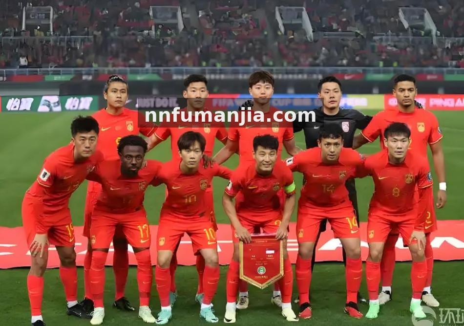 从体检室到替补席：一位边锋三次转会窗口里的等待与抉择
